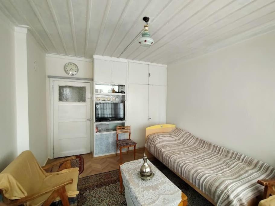 Afyon Kalesi Eteklerinde Bir Yer Villa Afyonkarahisar Bagian luar foto
